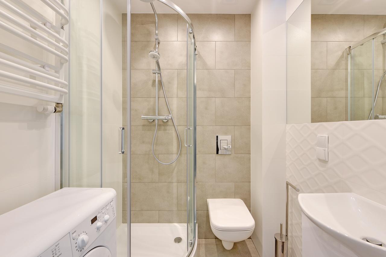 Apartamenty Chmielna 72 กดัญสก์ ภายนอก รูปภาพ