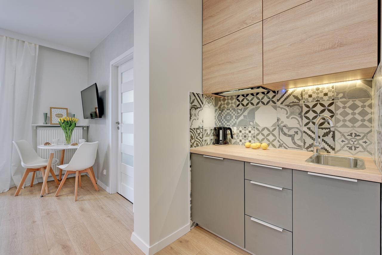 Apartamenty Chmielna 72 กดัญสก์ ภายนอก รูปภาพ